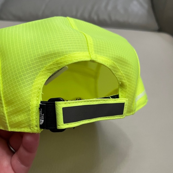 NWT - The North Face Adult 5 Panel Mesh Cap - Picture 5 of 13